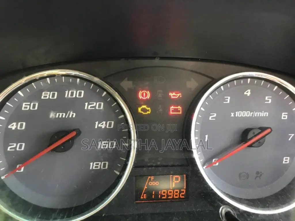 Perodua Viva Elite 2011 Three Wheel (Used)