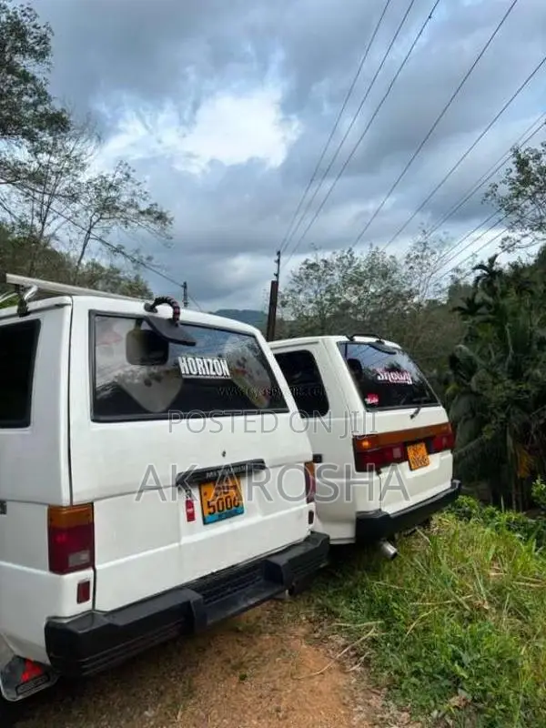 Mitsubishi L300 1984 Van (Used)