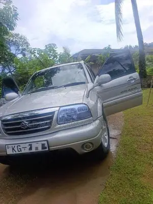 Suzuki Grand Viatara 2003 SUV (Used)