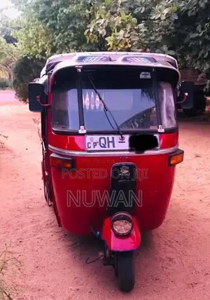 Bajaj RE 2006 Three Wheel (Used)