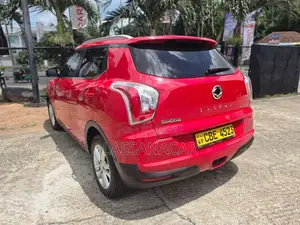 Micro Tivoli 2018 SUV (Used)