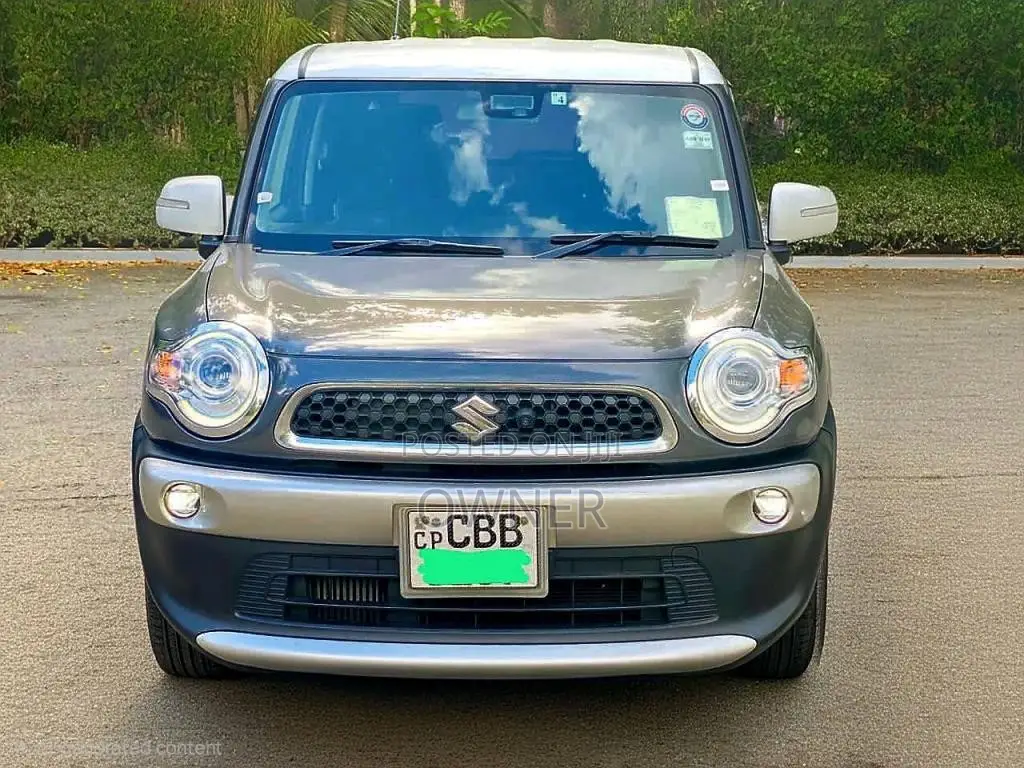 Suzuki Xbee 2018 SUV (Used)