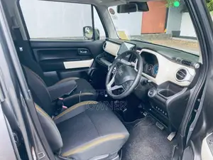 Suzuki Xbee 2018 SUV (Used)