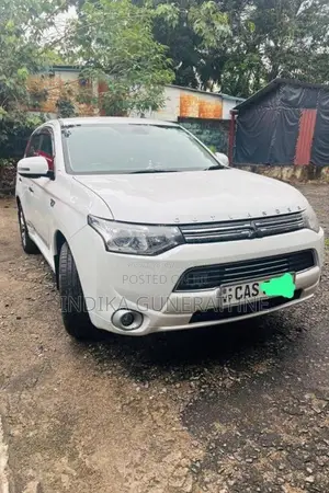 Mitsubishi Outlander 2014 SUV (Used)