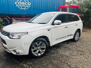 Mitsubishi Outlander 2014 SUV (Used)