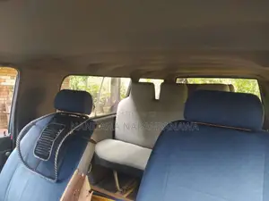 Mitsubishi L300 1982 Van (Used)