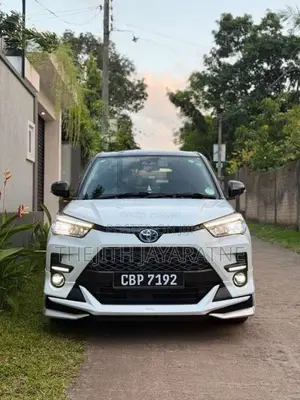 Toyota Raize Hybrid 2023 SUV (Used)