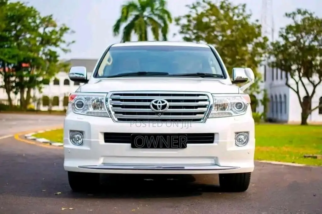 Toyota Land Cruiser V8 ZX Bruno Cross 2017 SUV (Used)