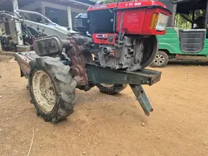 Kubota Rv80 2013 Tractor (Used)