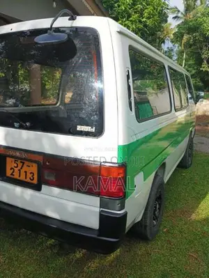 Nissan Caravan 1991 Van (Used)