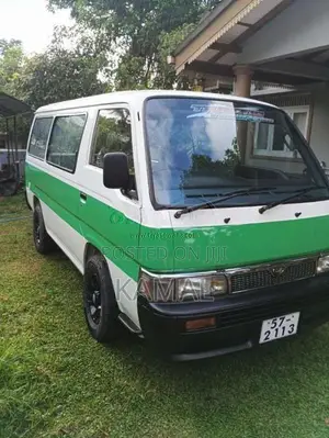 Nissan Caravan 1991 Van (Used)