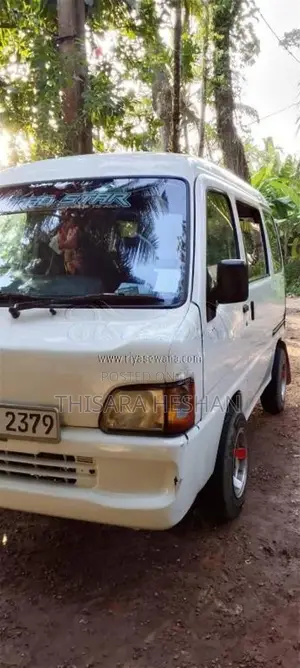 Subaru Sambar 2000 Van (Used)