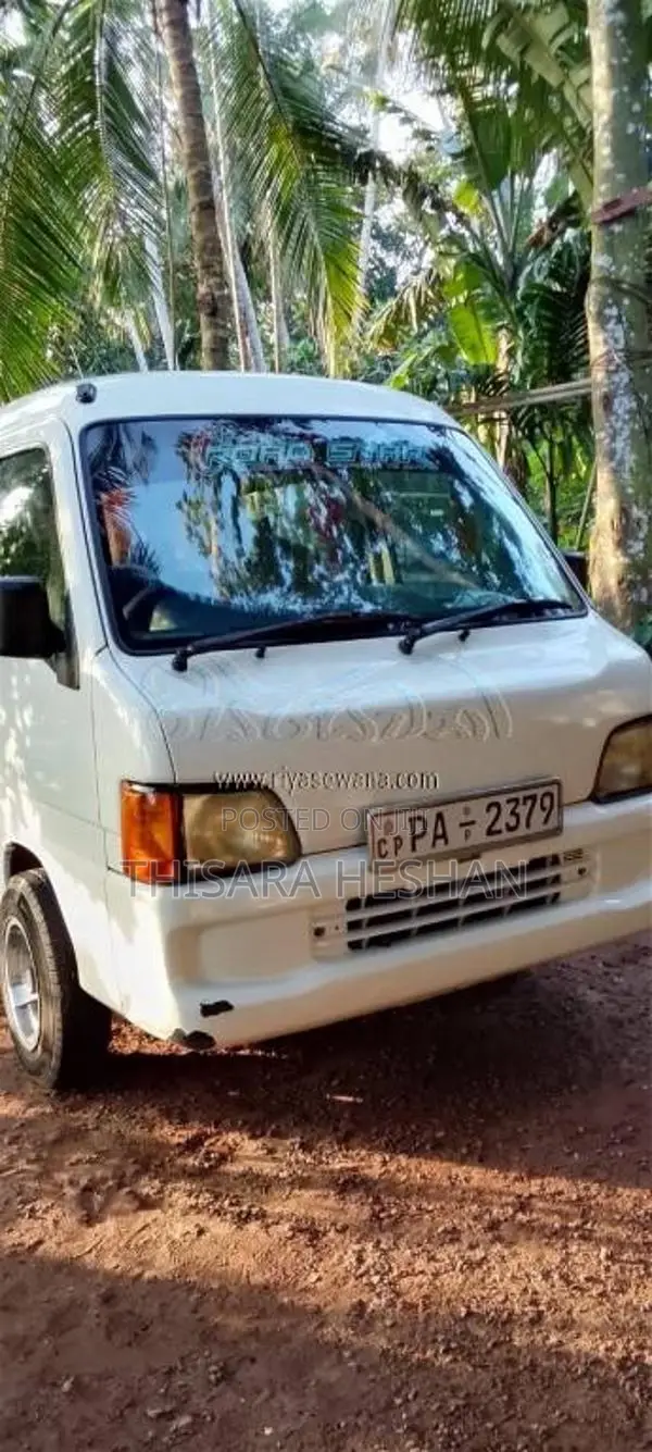 Subaru Sambar 2000 Van (Used)
