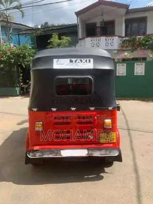 Bajaj 4 Stroke 2010 Three Wheel (Used)