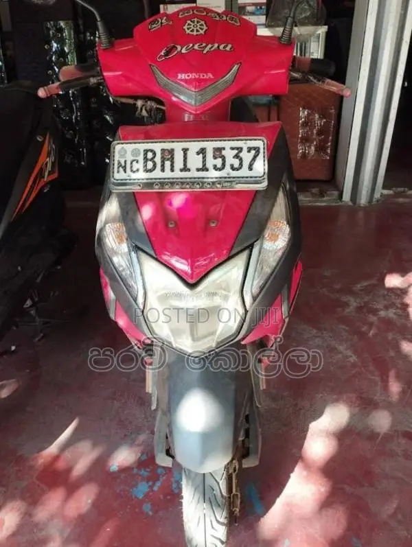 Honda Dio 2019 Motorbike (Used)