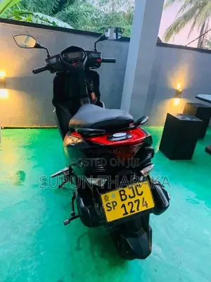 Bajaj Tvs 2022 Motorbike (Used)