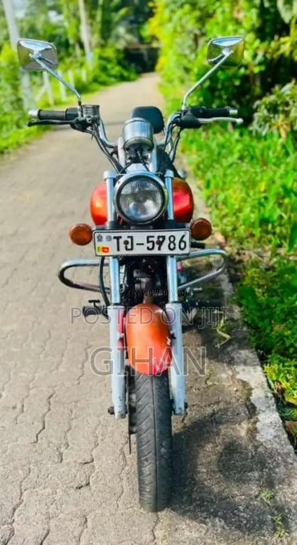 Bajaj Avenger 2007 Motorbike (Used)