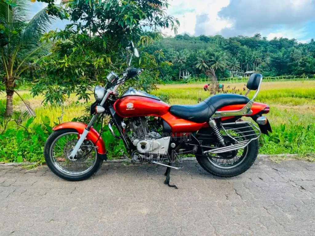 Bajaj Avenger 2007 Motorbike (Used)