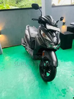TVS Honda 2019 Motorbike (Used)