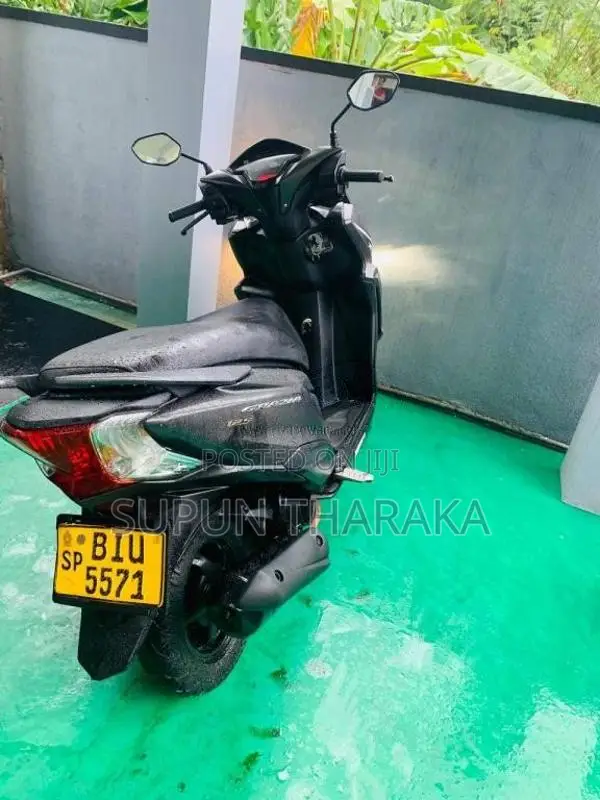 TVS Honda 2019 Motorbike (Used)