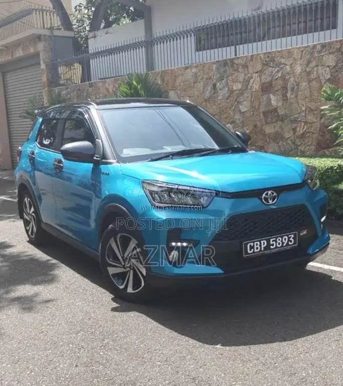 Toyota Raize 2025 SUV (Used)