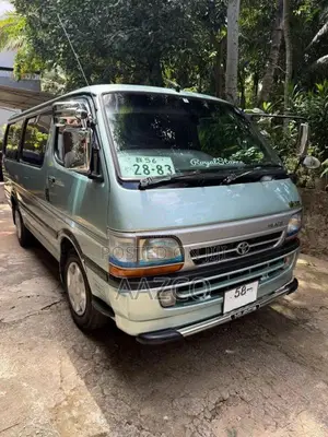 Toyota Dolphin 113 Super GL 1995 Van (Used)