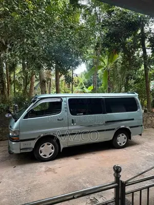 Toyota Dolphin 113 Super GL 1995 Van (Used)