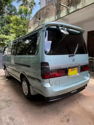 Toyota Dolphin 113 Super GL 1995 Van (Used)