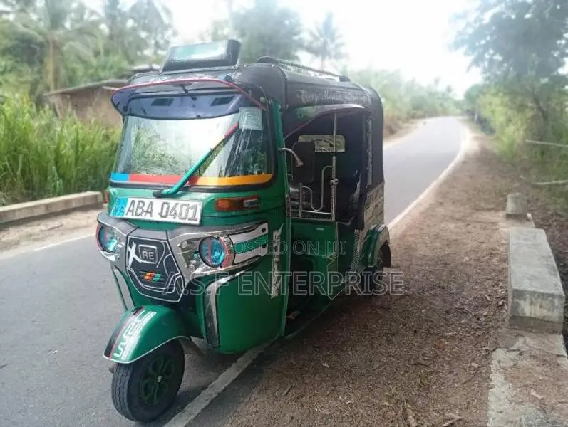 Bajaj RE 4 Stroke 2015 Three Wheel (Used)