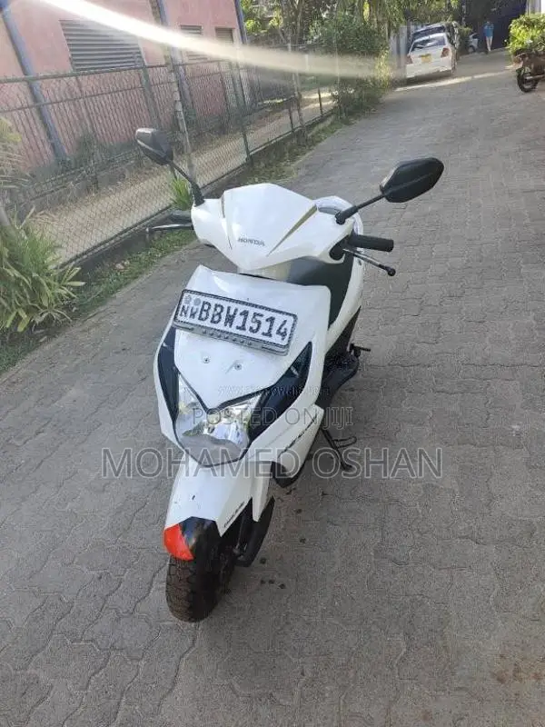 Honda Dio 2014 Motorbike (Used)