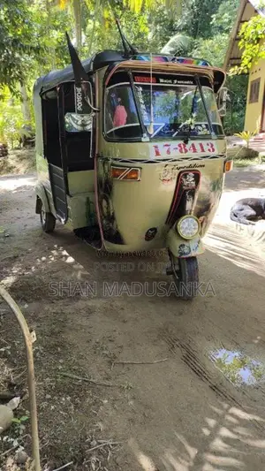Bajaj 2 Stroke 1995 Three Wheel (Used)