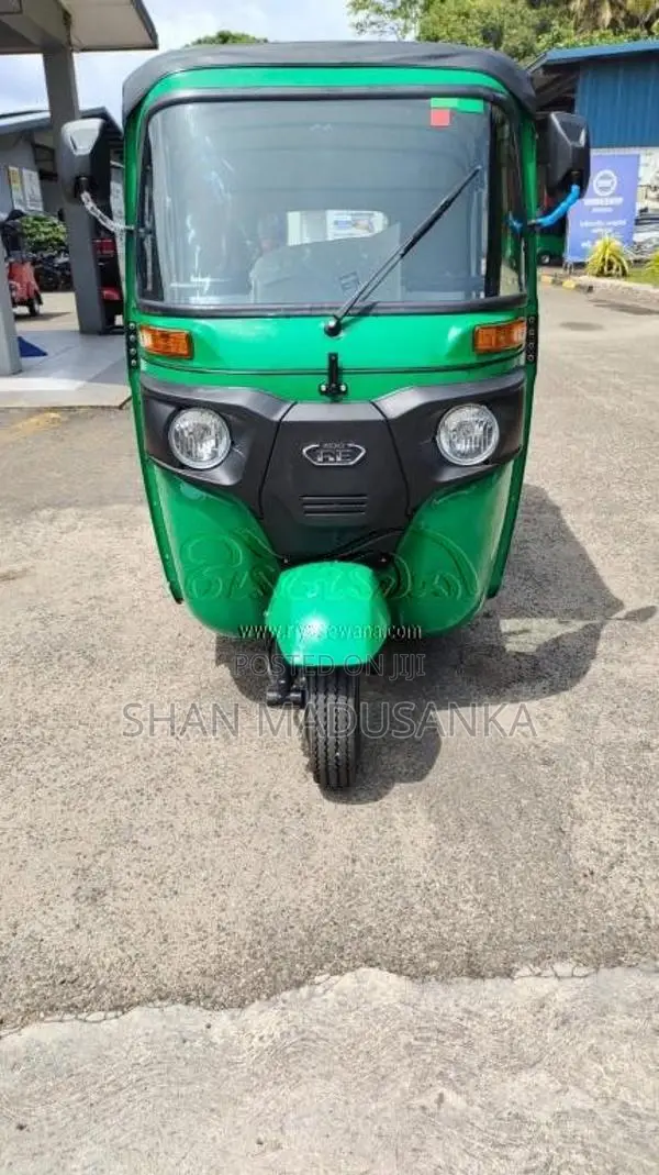Bajaj 4 Stroke 2026 Three Wheel (Used)
