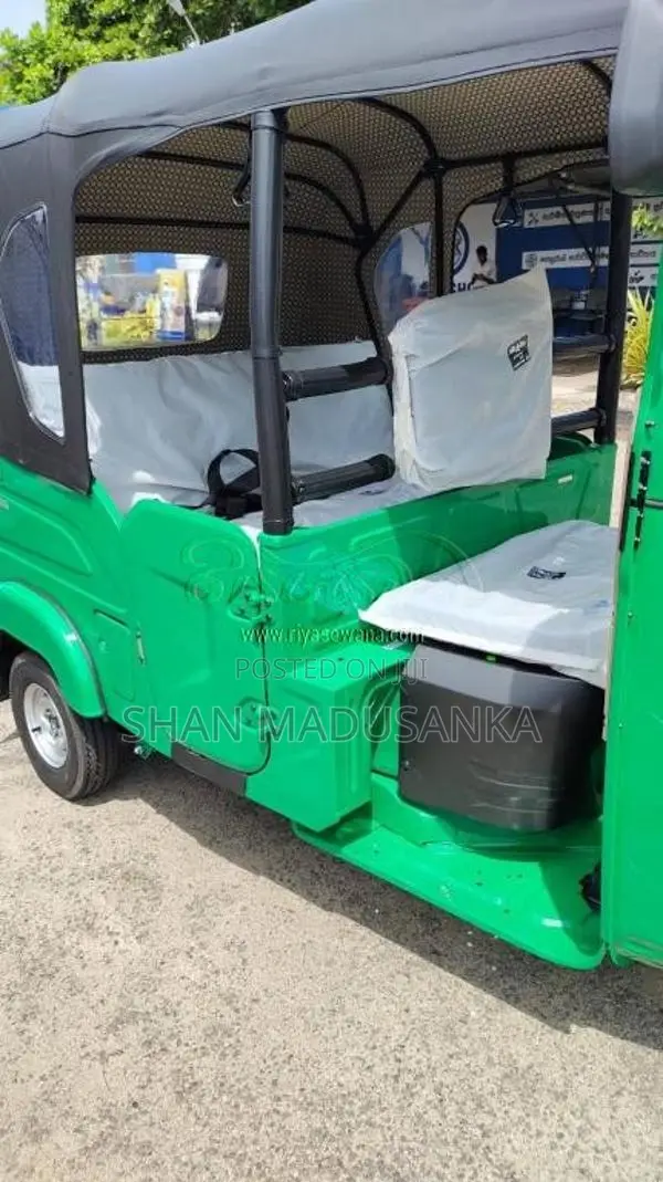 Bajaj 4 Stroke 2026 Three Wheel (Used)