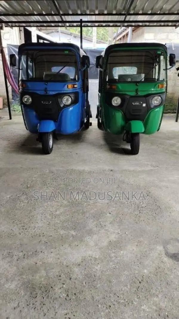 Bajaj 4 Stroke 2024 Three Wheel (Used)