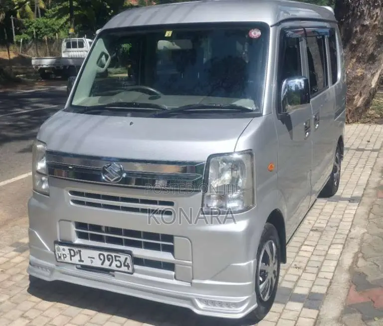 Suzuki Every 2014 Van (Used)