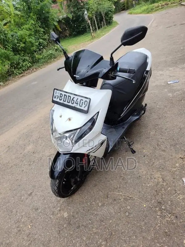 Honda Dio 2016 Motorbike (Used)