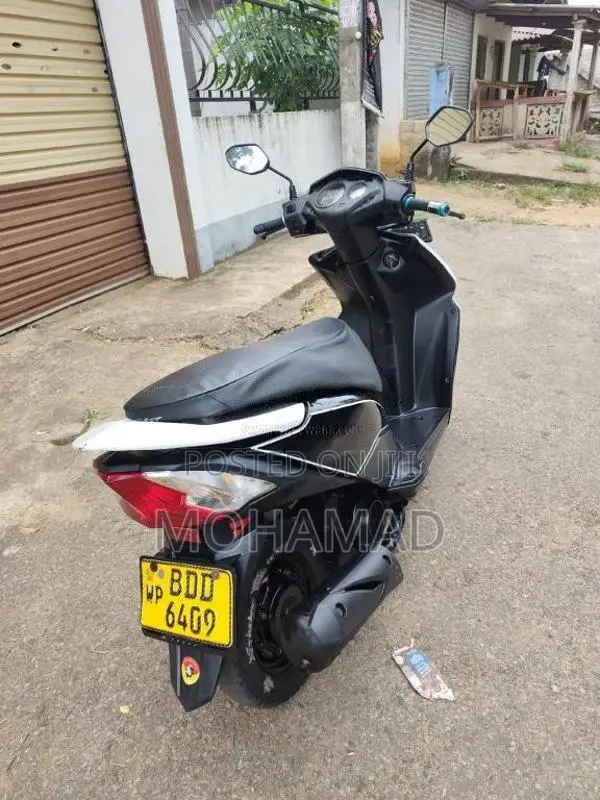 Honda Dio 2016 Motorbike (Used)
