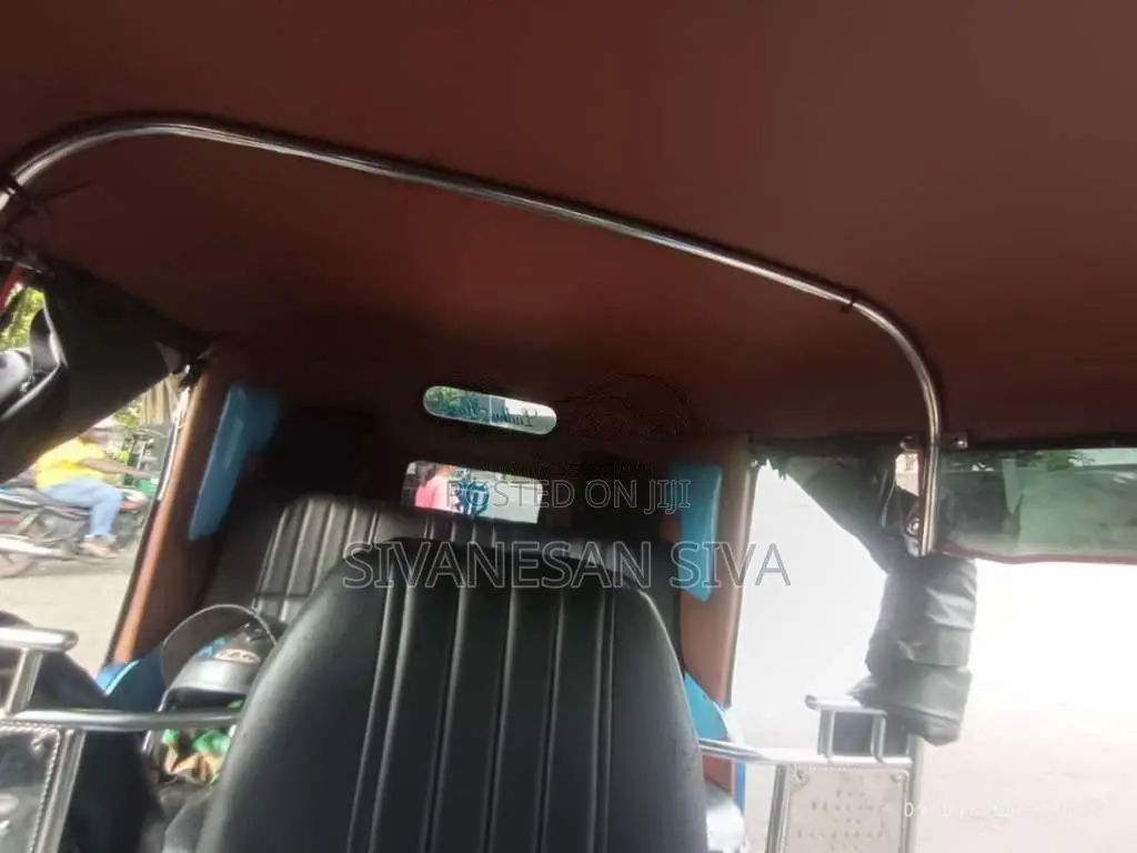Bajaj 4 Stroke 2012 Three Wheel (Used)