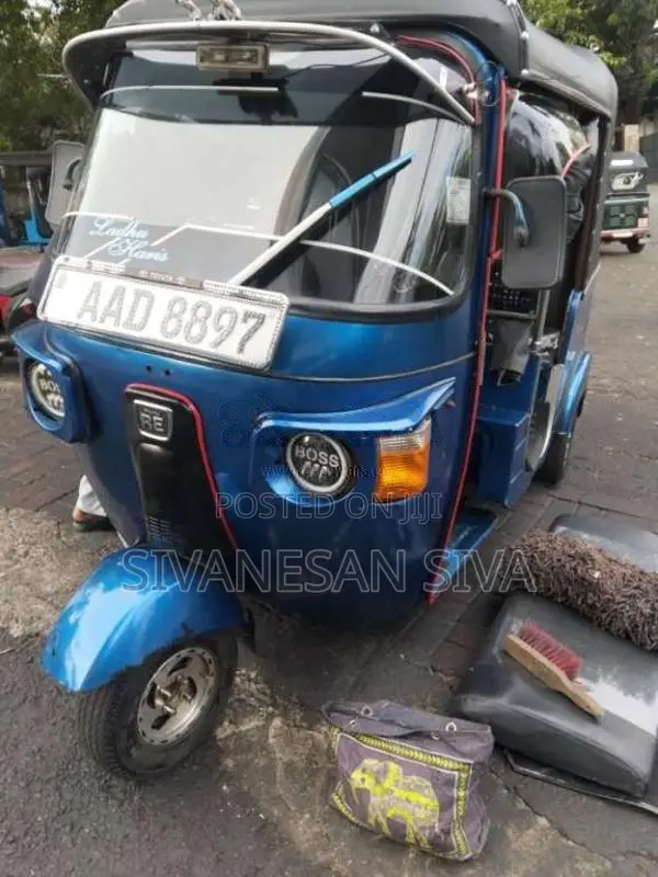 Bajaj 4 Stroke 2012 Three Wheel (Used)