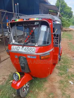 Bajaj RE 2 Stroke 2004 Three Wheel (Used)