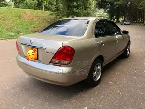 Nissan N16 Sunny N17 2004 Car (Used)