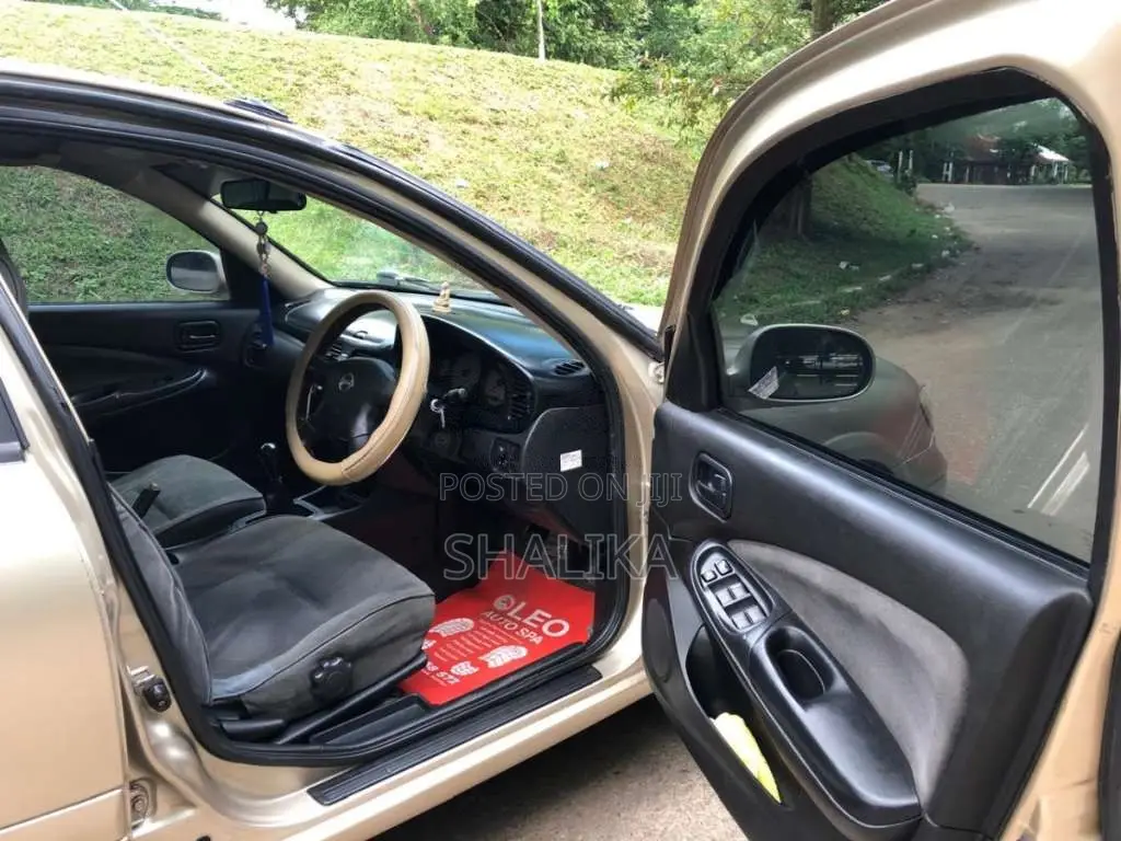 Nissan N16 Sunny N17 2004 Car (Used)