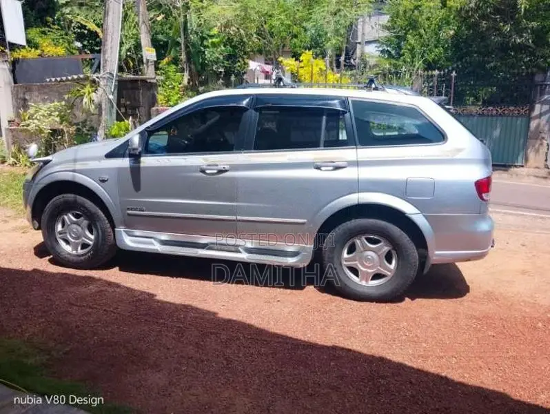 Micro Kyron 2009 SUV (Used)