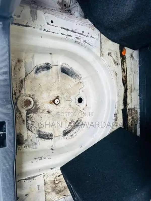 Toyota Carina AT 1997 Car (Used)