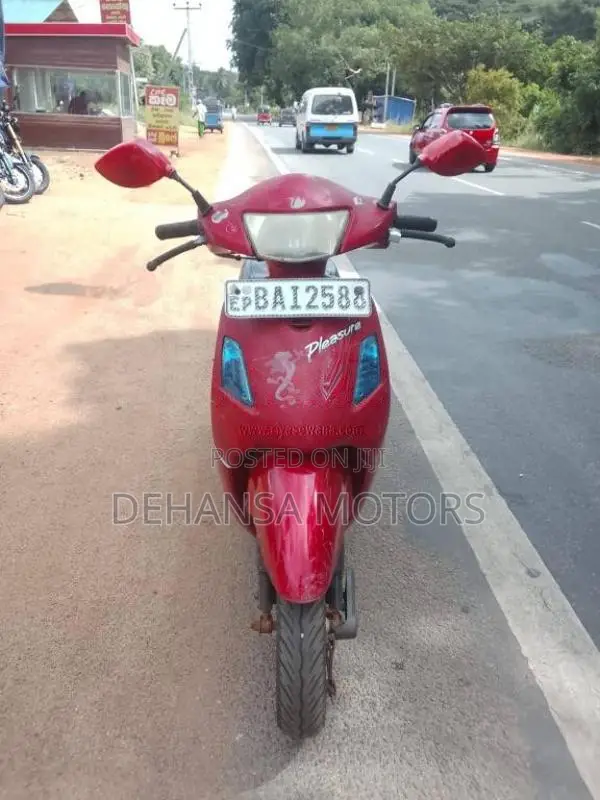 Hero Pleasure 2013 Motorbike (Used)