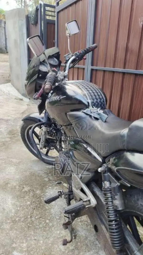 Bajaj 180 Pulsar 2007 Motorbike (Used)