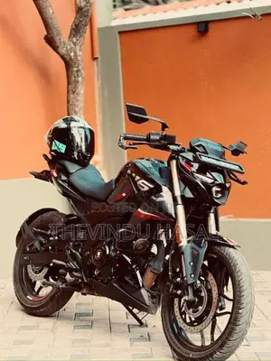 Bajaj Pulsar 2025 Motorbike (Used)