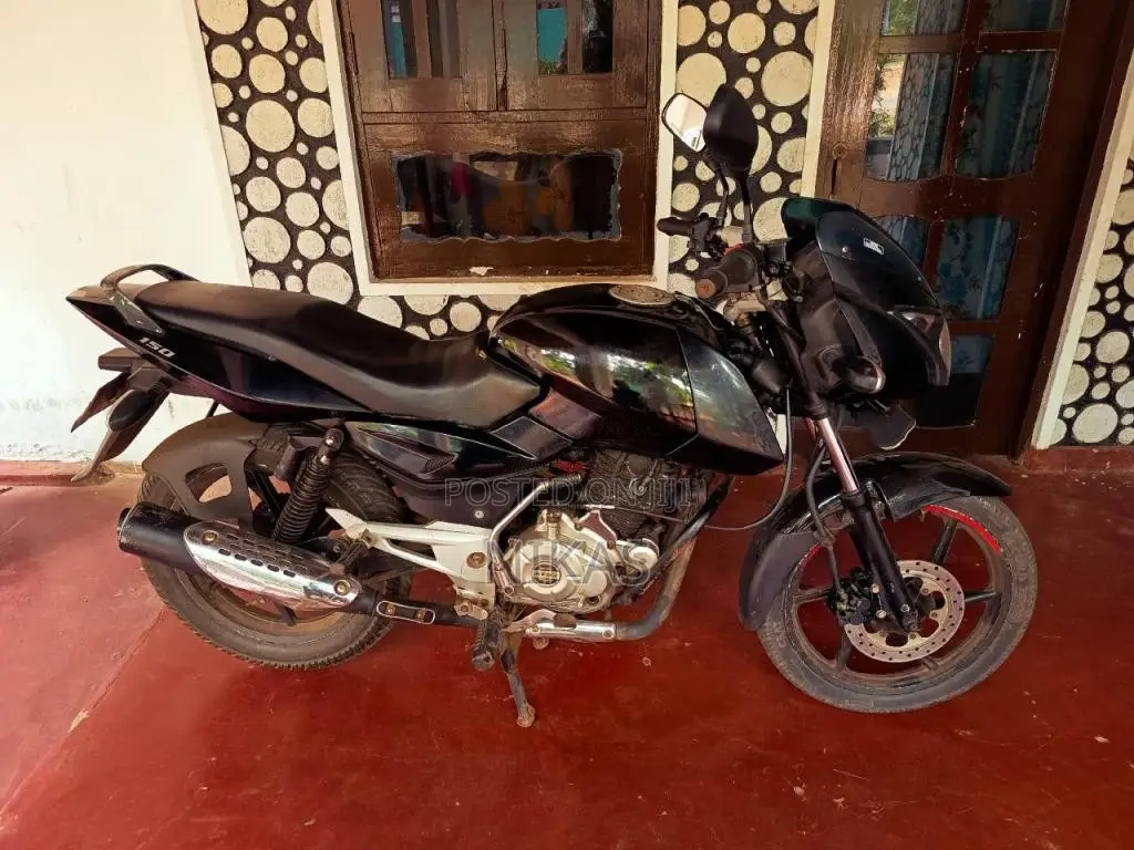 Bajaj Pulsar 2011 Motorbike (Used)