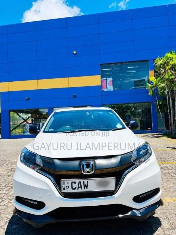Honda Vezel RS 2017 SUV (Used)