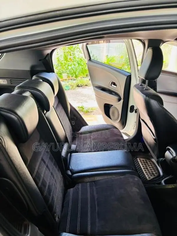Honda Vezel RS 2017 SUV (Used)